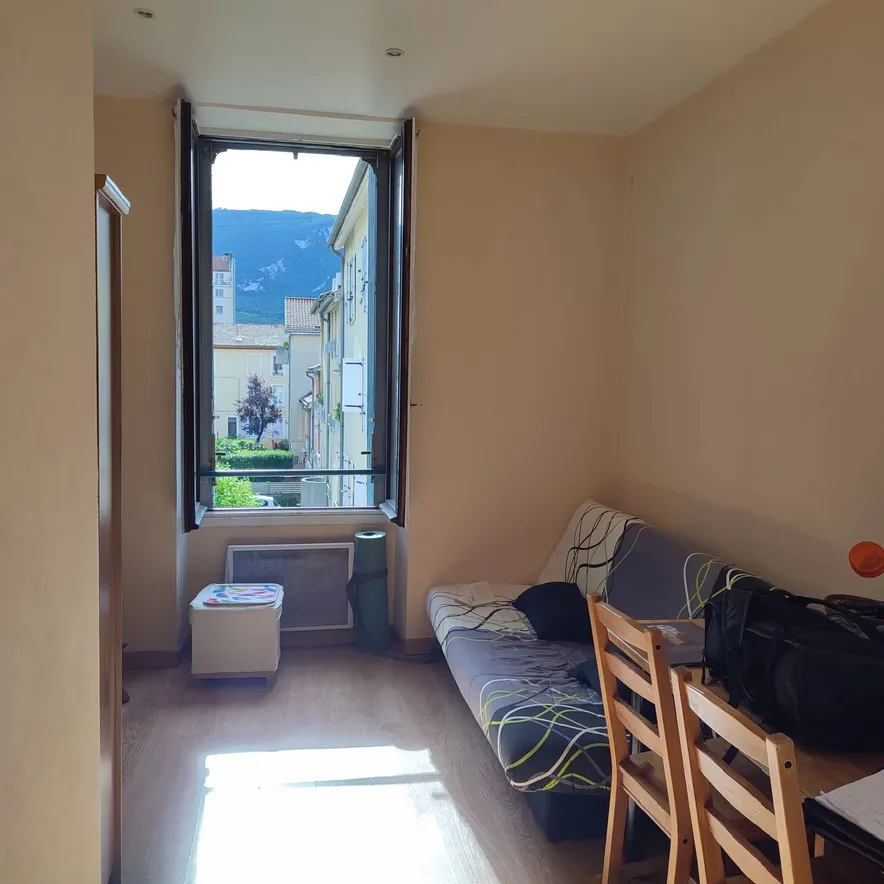 Appartement de 25m2 avec bureau