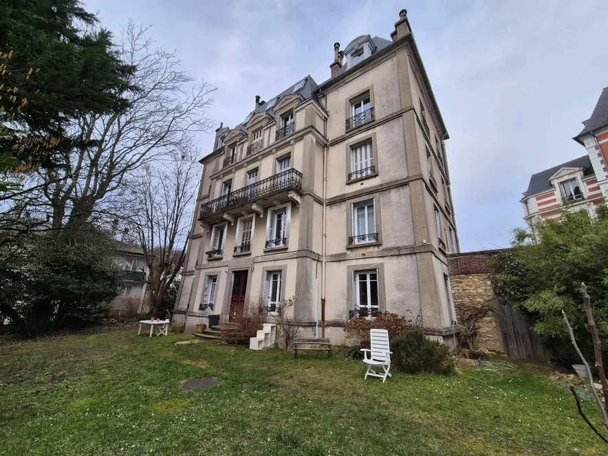 Appartement bourgeois, 4 pièces, 90 m²